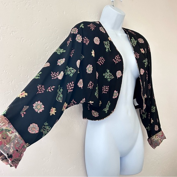 PLATINUM DOROTHY SCHOLENE Vintage Black Floral Relaxed Boho Open Crop Jacket M - Picture 2 of 10
